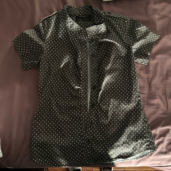 Club Monaco women’s button down short sleeved - Picture 1 of 2